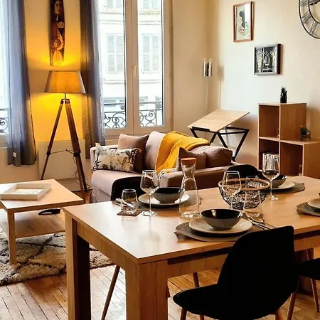 My Conciergerie By Lucy Violin - Le Gambetta Apartment *